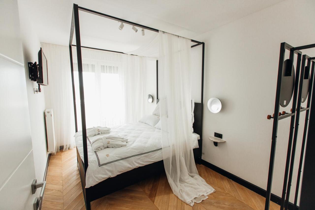 Stan Na Dan - Chic Home Banja Luka Bagian luar foto