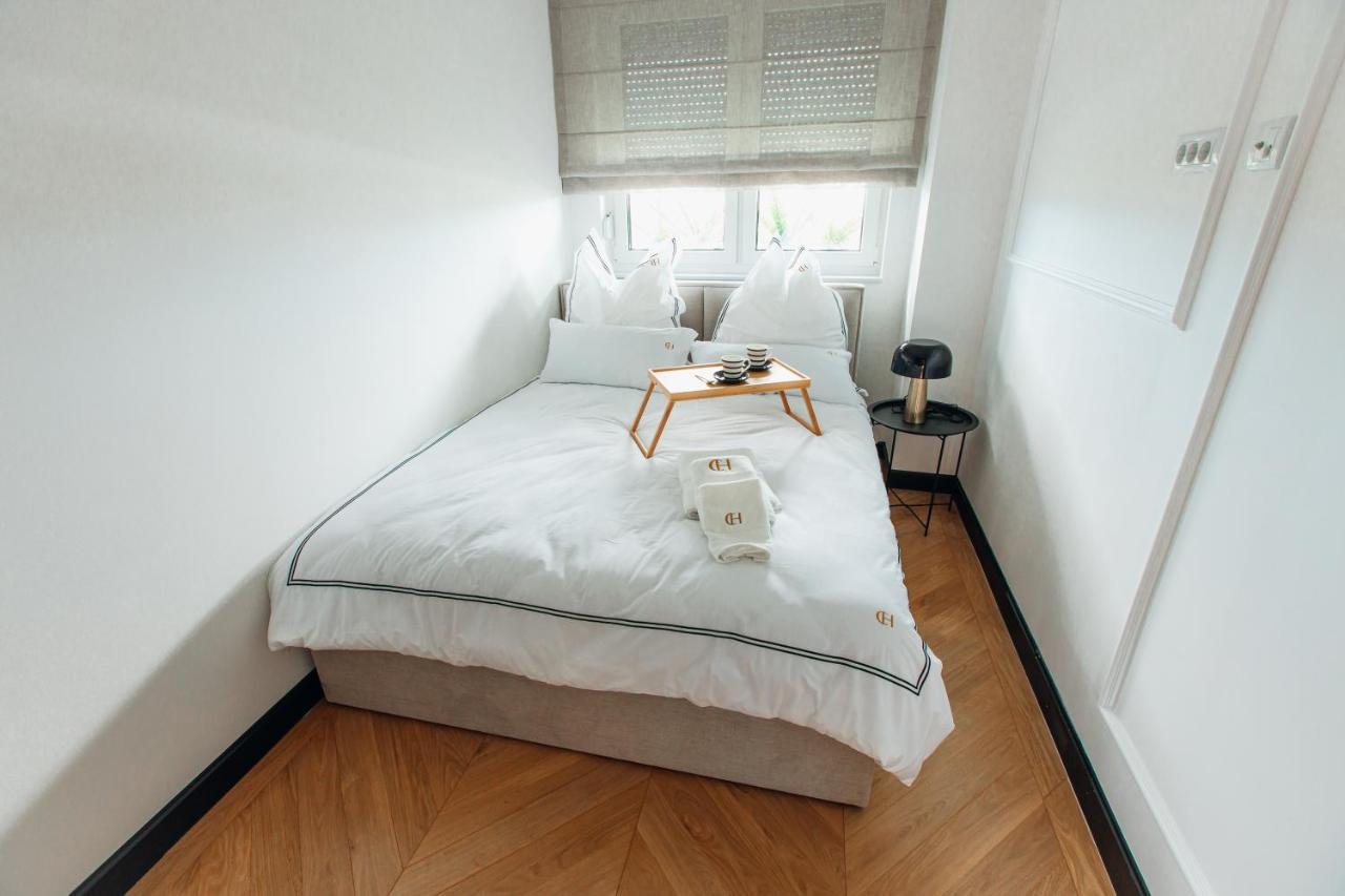 Stan Na Dan - Chic Home Banja Luka Bagian luar foto