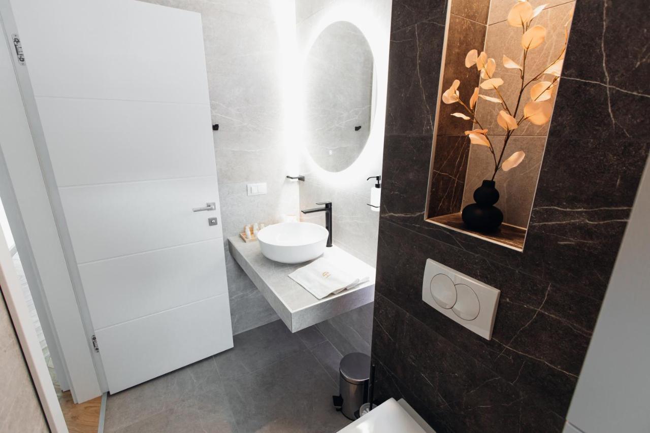 Stan Na Dan - Chic Home Banja Luka Bagian luar foto