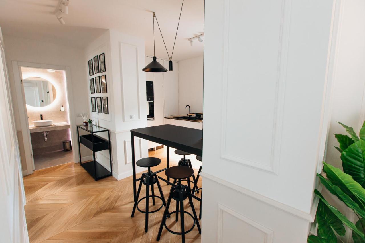 Stan Na Dan - Chic Home Banja Luka Bagian luar foto